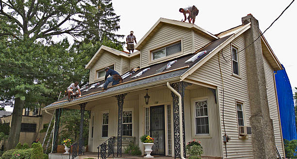 Roof Gutter Cleaning in Poquott, NY